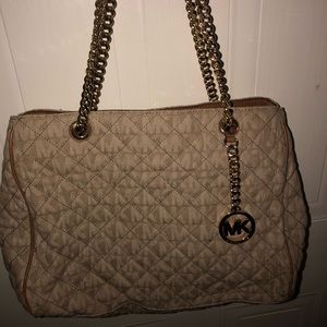 Michael kors tote